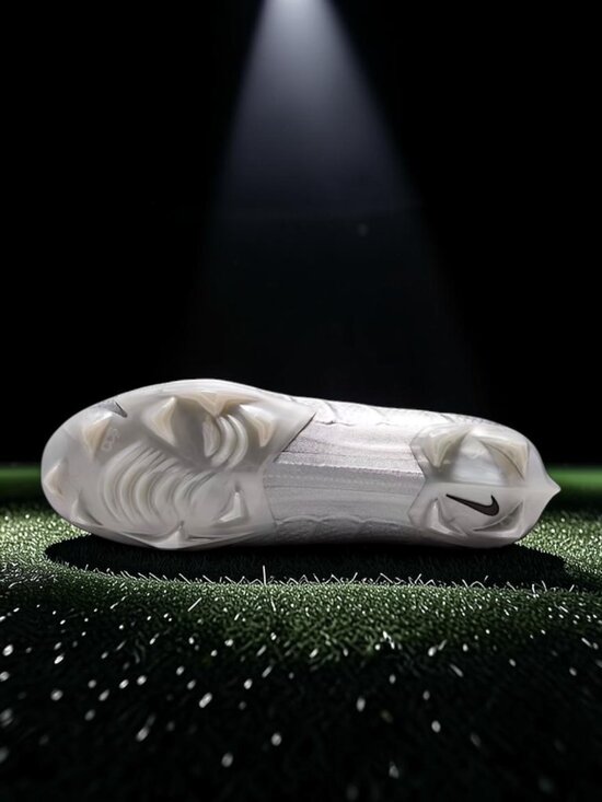 Nike Vapor Edge 360 UT Mens Football Cleats Size 14 Wolf Grey FQ0235 004 NEW main image 4